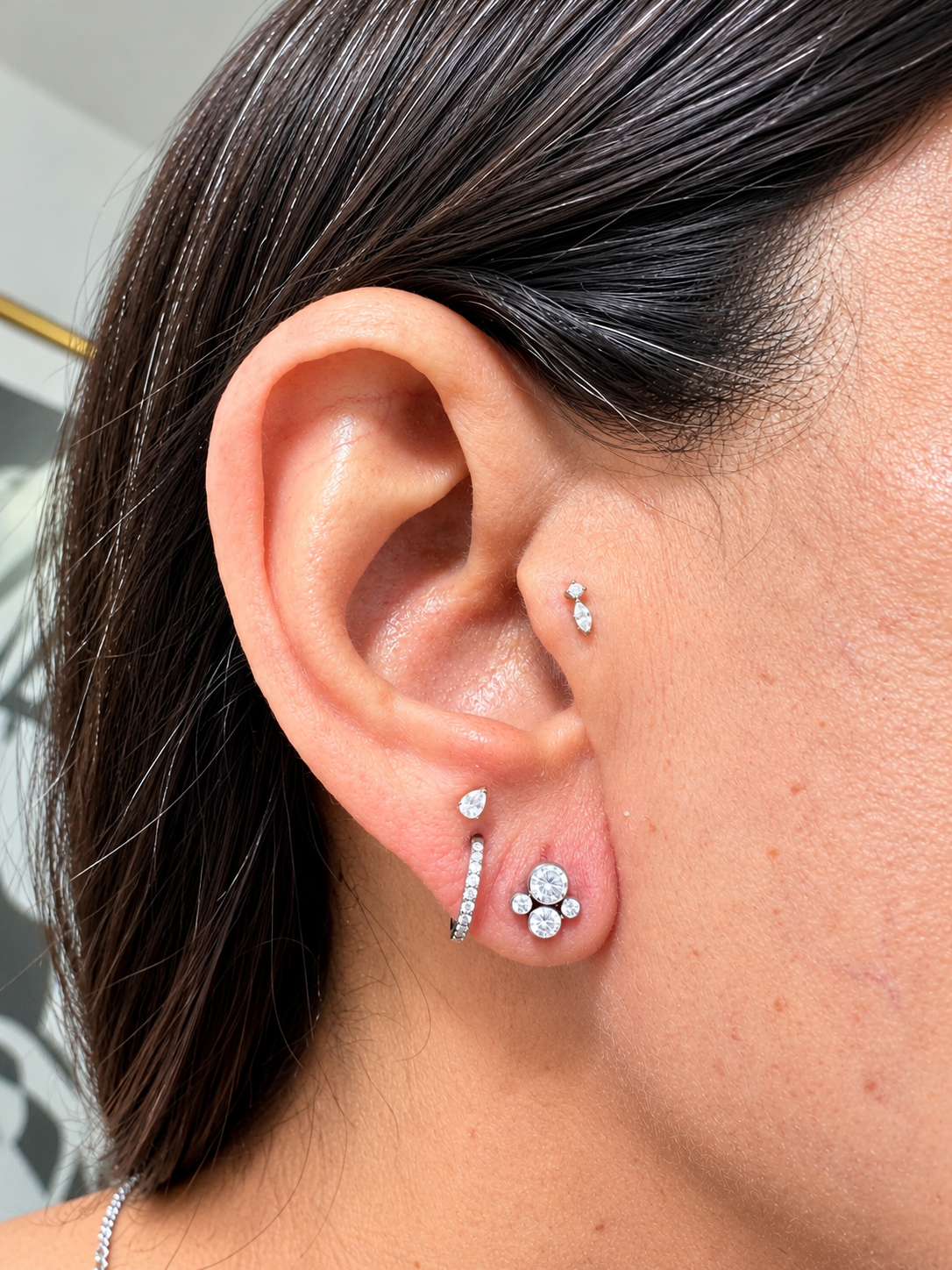 Quad Spark Cluster - 4 Bezel CZ / Silver Titanium Threadless Top