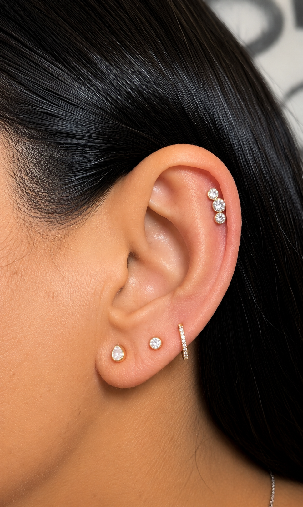 Essential Mini Stud - 3mm Moissanite / 24k Gold PVD Titanium