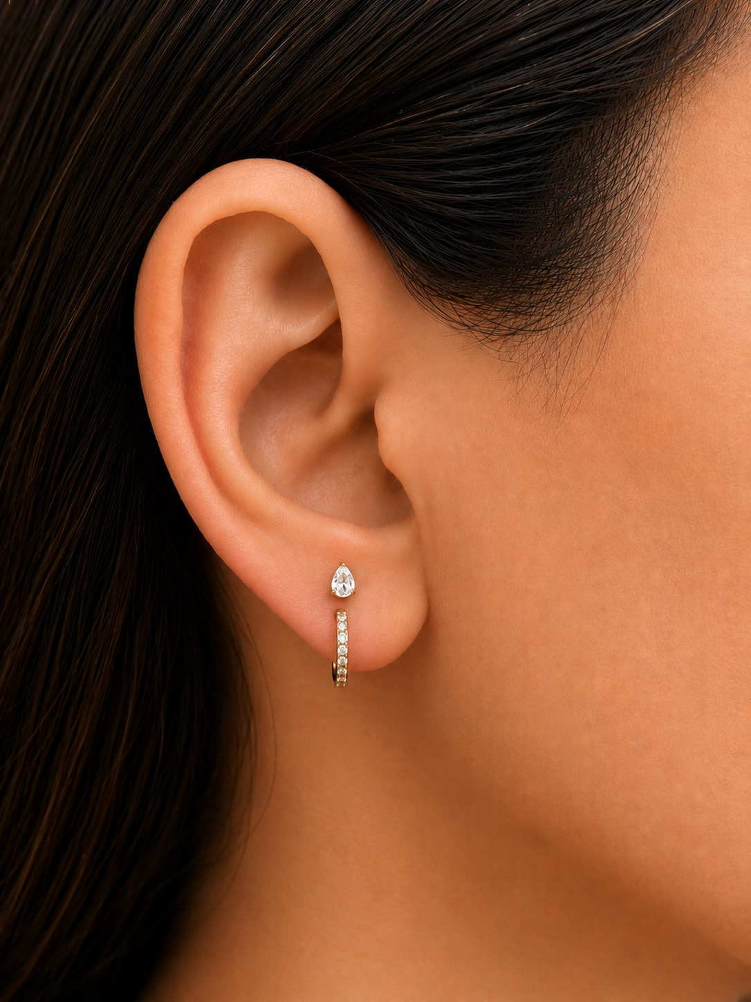 Pear Spark Stud - CZ / Gold PVD Flat Back Titanium